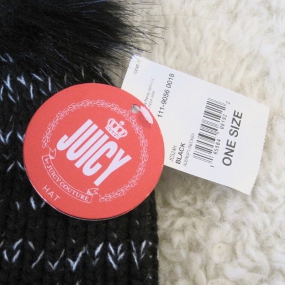 Juicy Couture Knit Beanie With Pom Pom - Picture 9 of 12